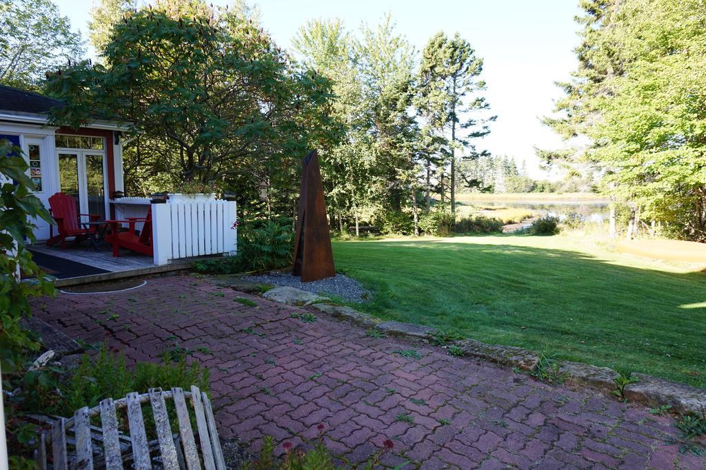 Little Shemogue Inn Exterior foto
